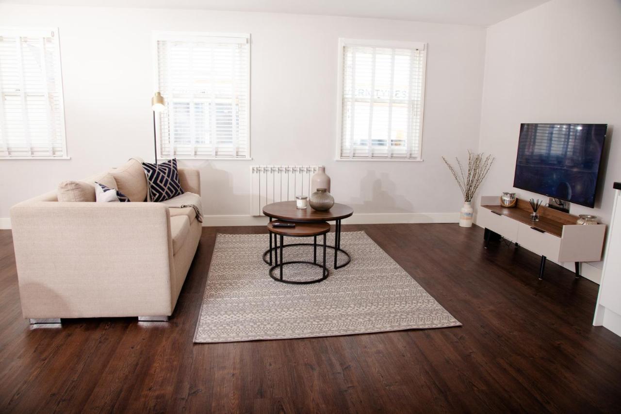 High Life Serviced Apartments - Old Town Swindon Eksteriør bilde
