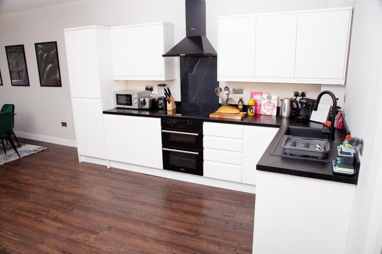 High Life Serviced Apartments - Old Town Swindon Eksteriør bilde
