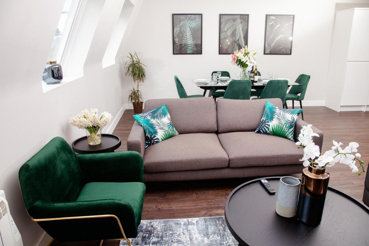 High Life Serviced Apartments - Old Town Swindon Eksteriør bilde